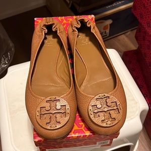 Tory Burch Reva tumbled leather ballet flats